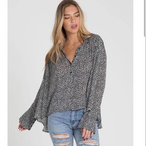Billabong Groovy Moves Top/Blouse Size Small